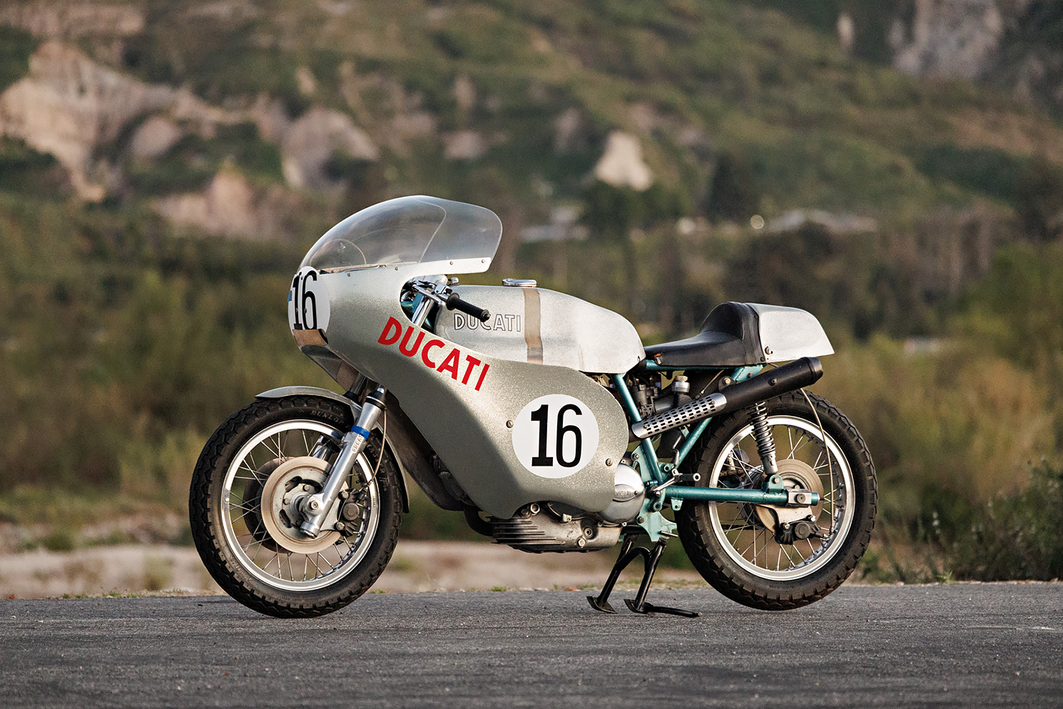 5 Motorcycles from Gooding’s Geared Online Sale