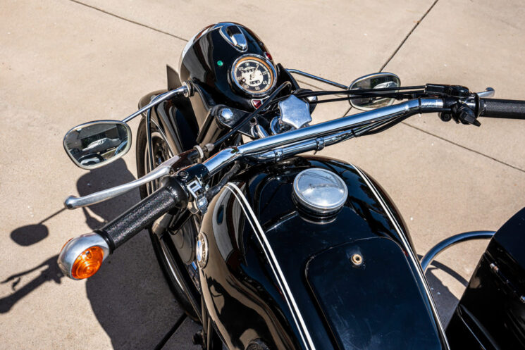 1965 BMW R60/2 with Steib cargo box