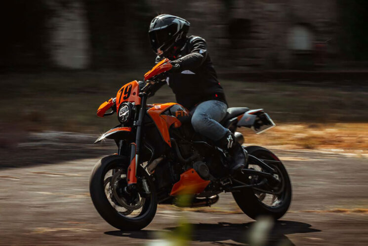 Indian FTR 1200 supermoto by Trail Découverte Concept