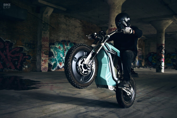 The LAND MOTO District electric motorcycle