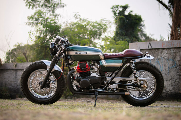 Honda CB200 café racer by Batakastem Garage