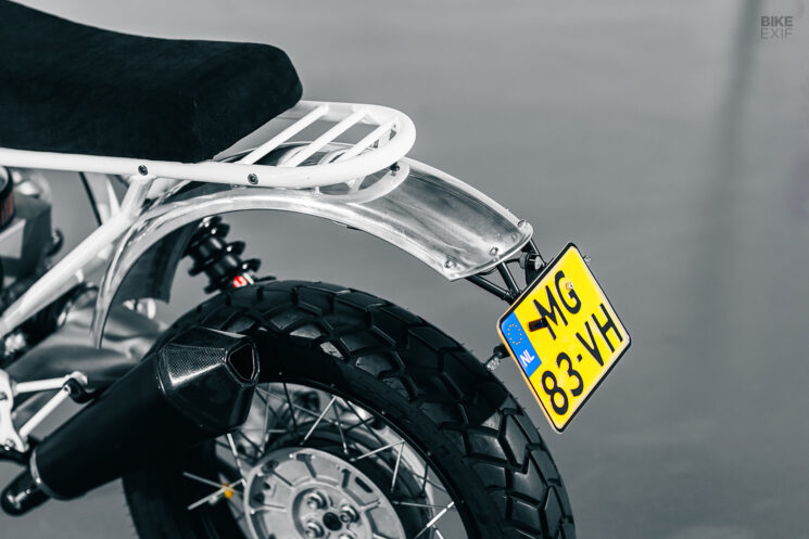 Custom BMW R80 scrambler in arctic white