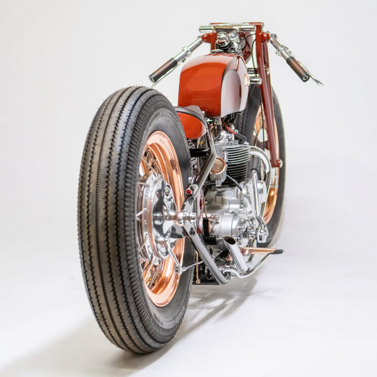 Bobber Triumph Daytona 1969 par Kott Motorcycles