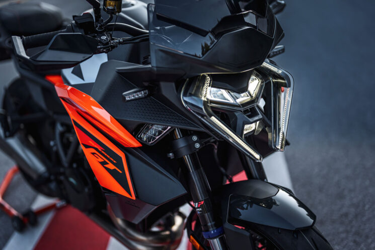 2025 KTM 1390 Super Duke GT