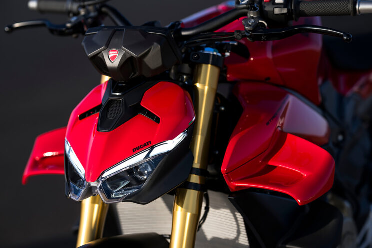 2025 Ducati Streetfighter V4 S